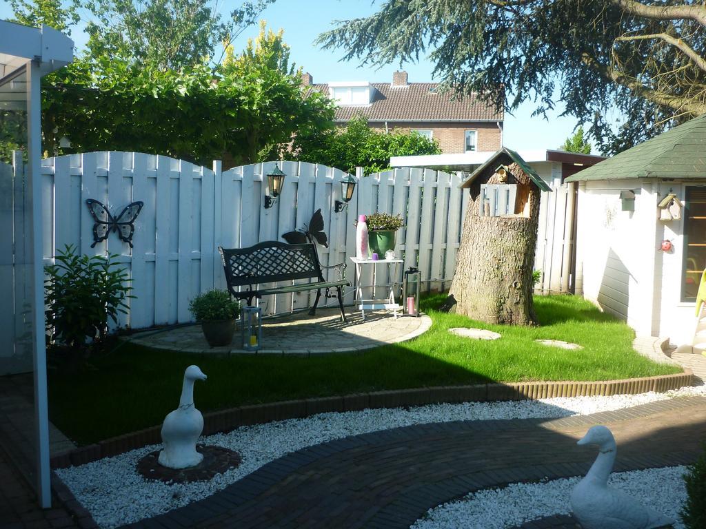 Tonnie'S Bed And Breakfast Kerkrade Exterior foto